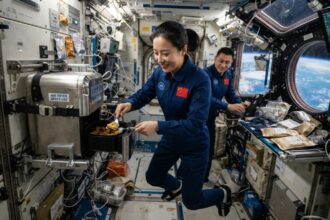 Estação espacial chinesa ganha primeira air fryer projetada para o espaço